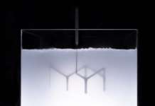 La stampa 3D di mobili con il Rapid Liquid Printing