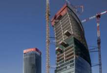 Torre Libeskind, se il grattacielo si curva è grazie al Bim