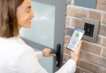 2N lancia il controllo accessi flessibile e multiutente 2N