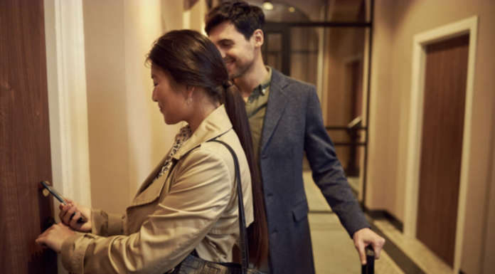 Adyen smart hotel