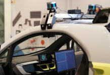 Il futuro della mobilità secondo Teoresi: dall’auto “smartphone su ruote” alla coopetition che ridisegna la filiera mobilità auto a guida autonoma