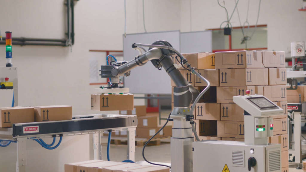 cobot Omron FlexLink