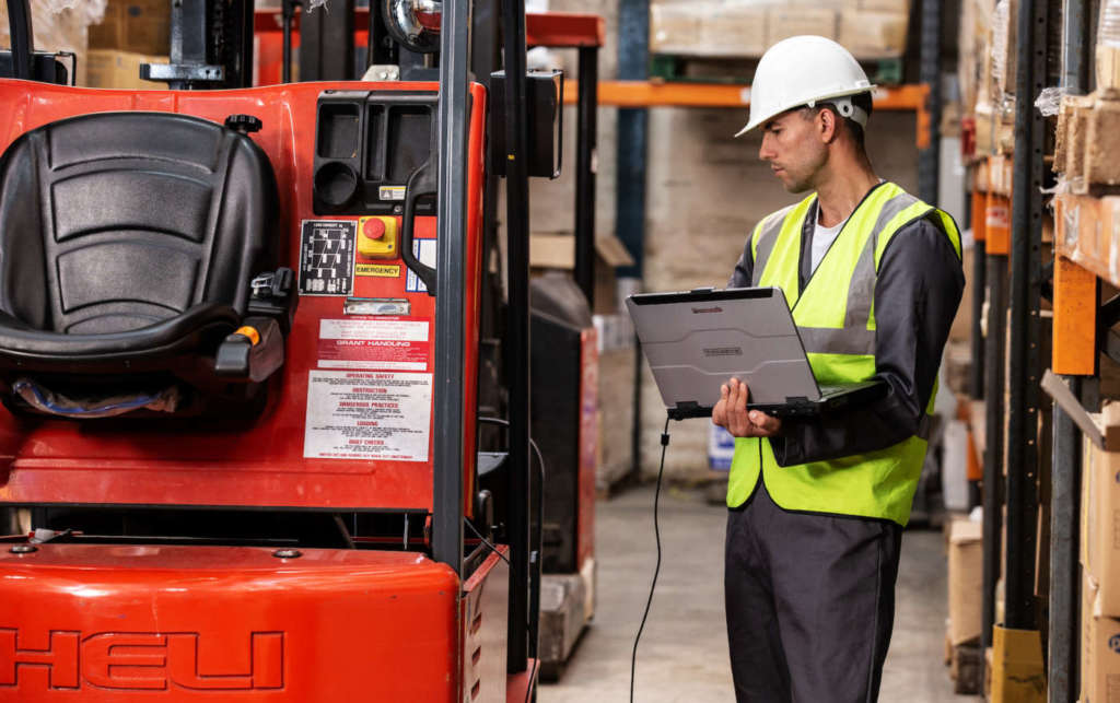 Panasonic TOUGHBOOK 55 logistica