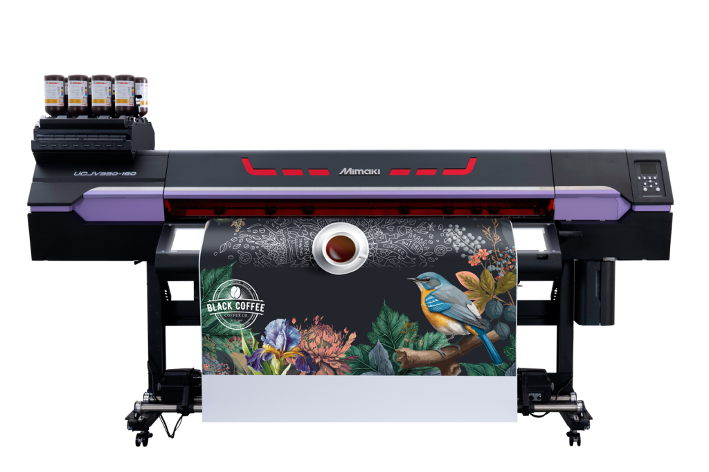 UCJV330-160 la stampante roll to roll UV LED Print&Cut di Mimaki sarà protagonista dello stand di Bompan a MECSPE 2025