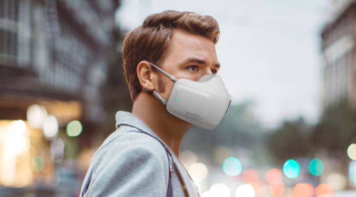 Lg PuriCare Wearable Air Purifier