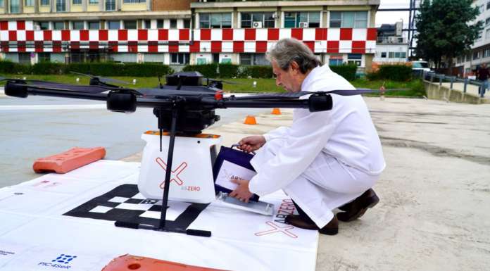 primo volo sperimentale per il trasporto di organi e di materiale biologico con drone a Torino