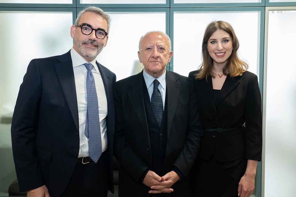 Da sx Luca Damiani, Presidente Maugeri, Vincenzo De Luca, Presidente Regione Campania, Vittoria Lettieri, consigliere Regione Campania_LD