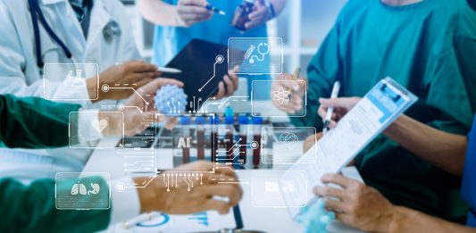 Professionisti sanitari che analizzano dati clinici con icone digitali di AI sovrapposte, illustrando il concetto di private AI in sanità