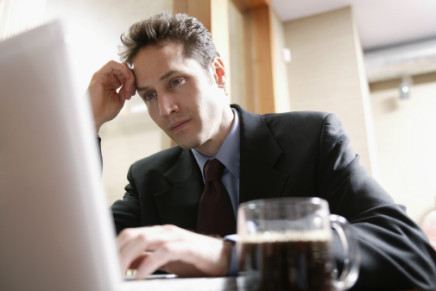 Giovane imprenditore autoimpiego selfiemployment