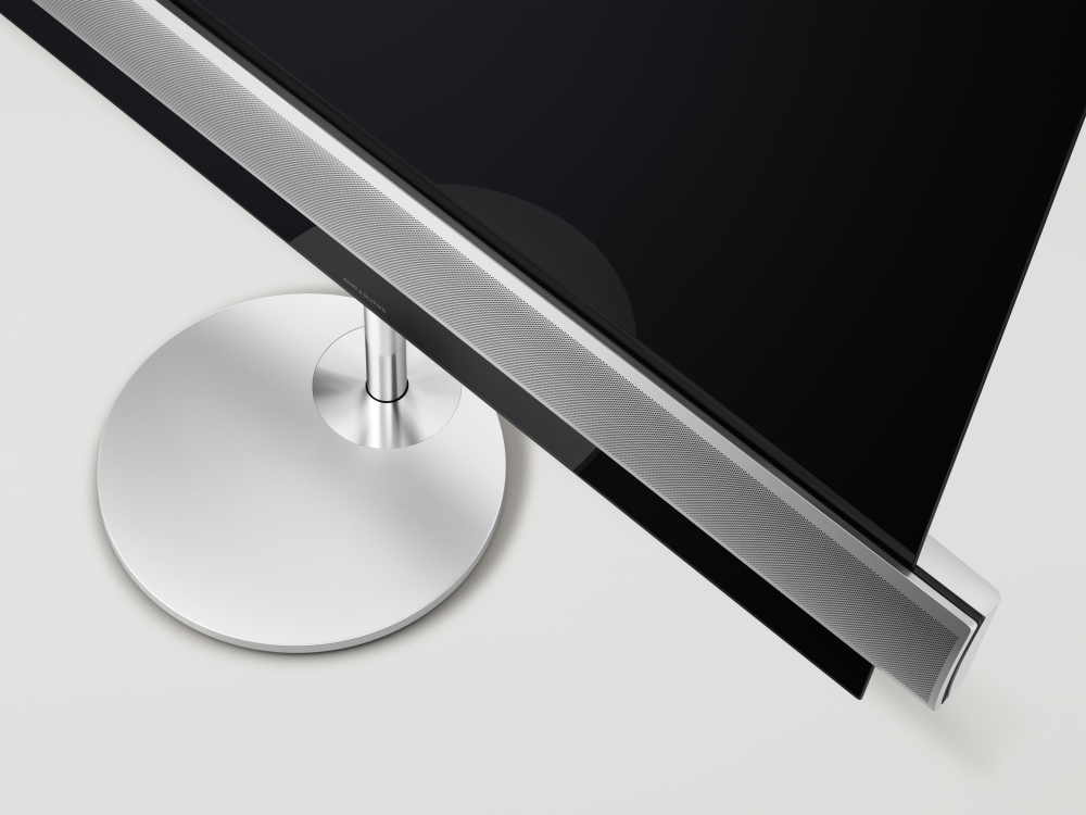 BeoVision Eclipse di B&O - Retouch by: Wetouch Imagework