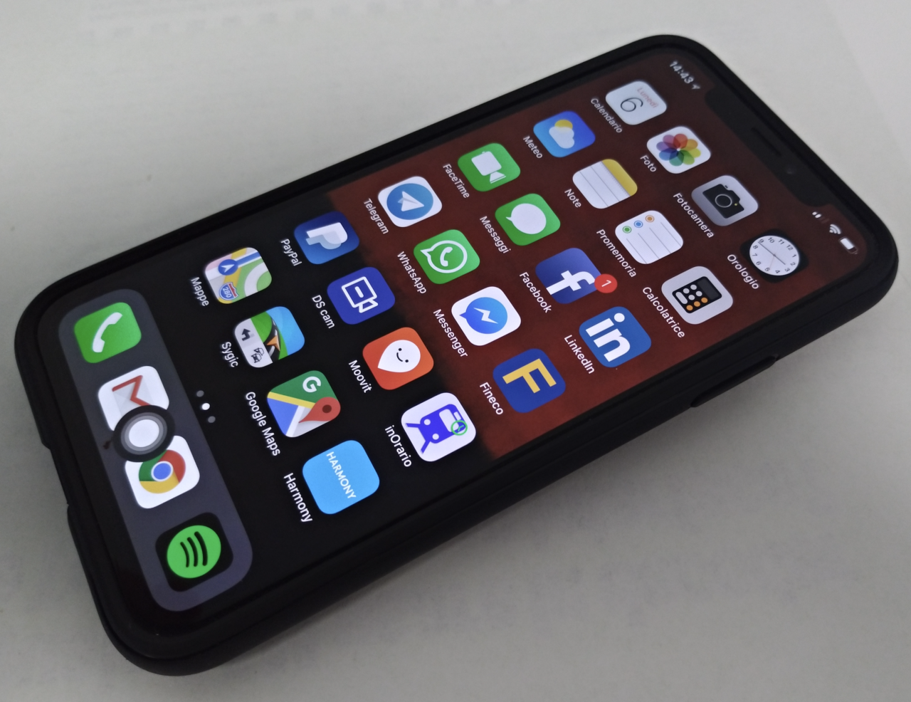 iPhone X tasto Home virtuale