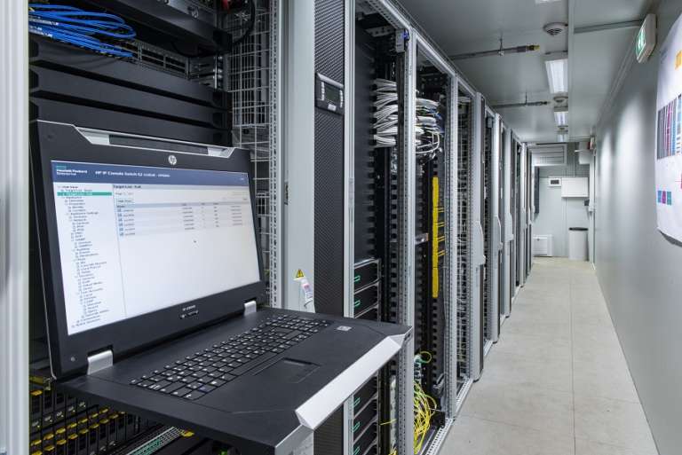 It e data center