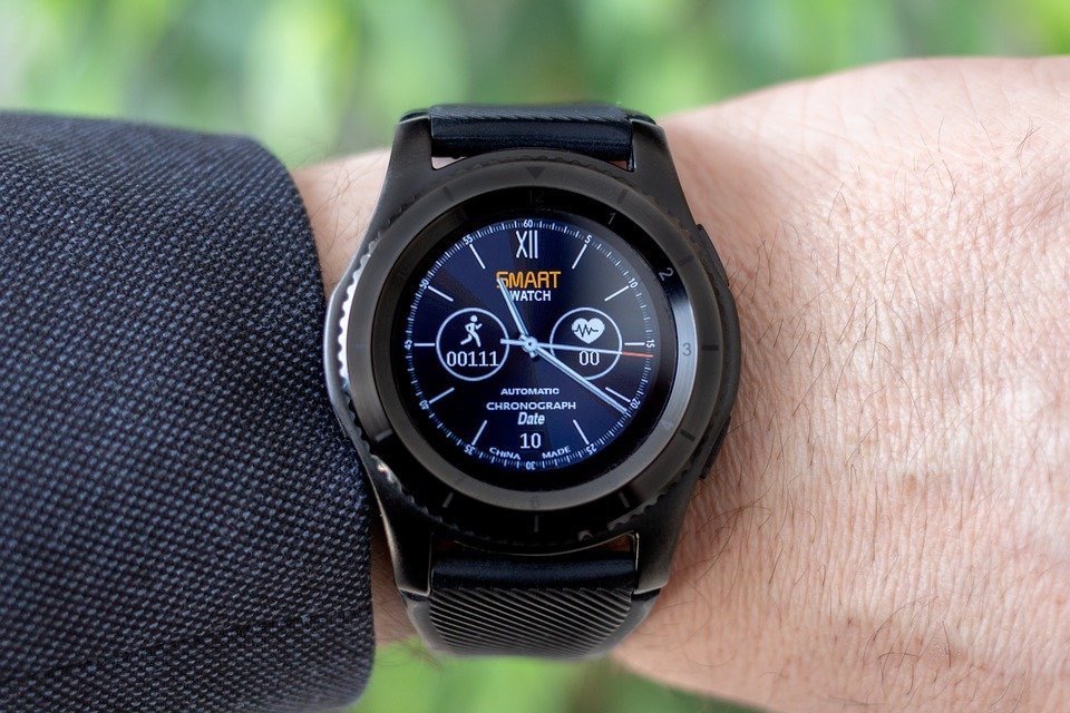 smartwatch Counterpoint