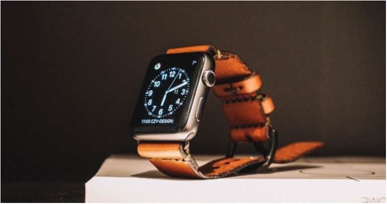 Gli smartwatch vanno a gonfie vele, Apple guida il mercato