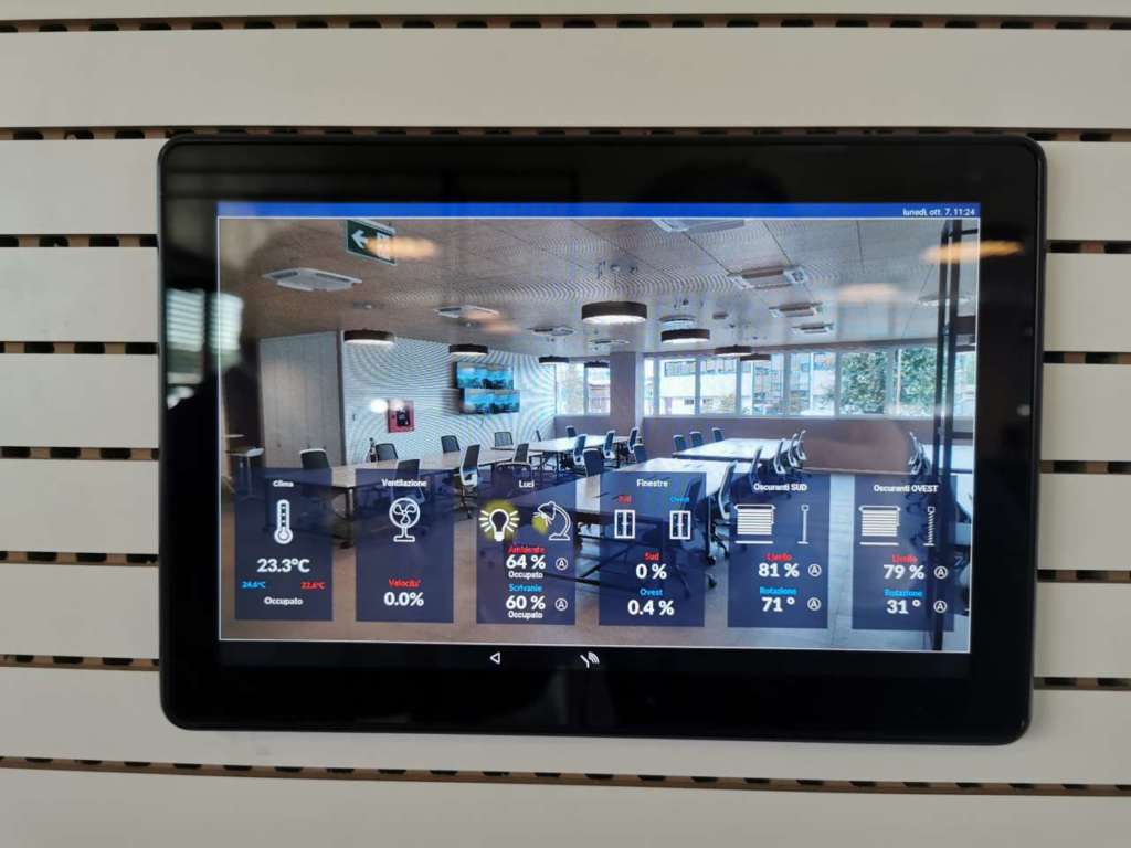 Touch Panel Friendly 