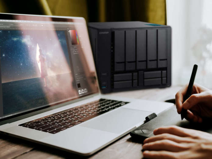 NAS QNAP ADOBE
