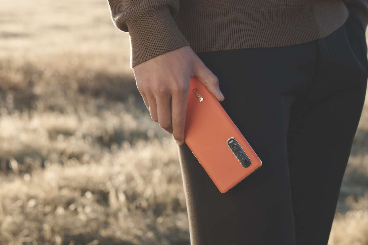OPPO Find X2 Pro design