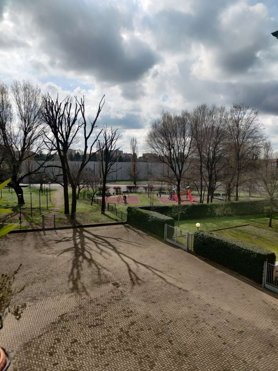 Oppo Find X2 zoom 1×