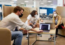 Apple accresce il proprio impegno per la Developer Academy di Napoli apple