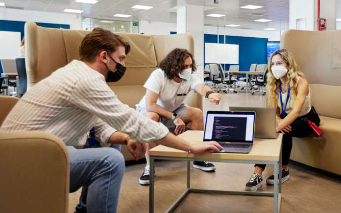 apple developer academy apple