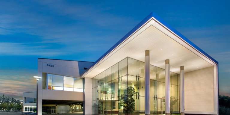 Broadcom compra VMWare