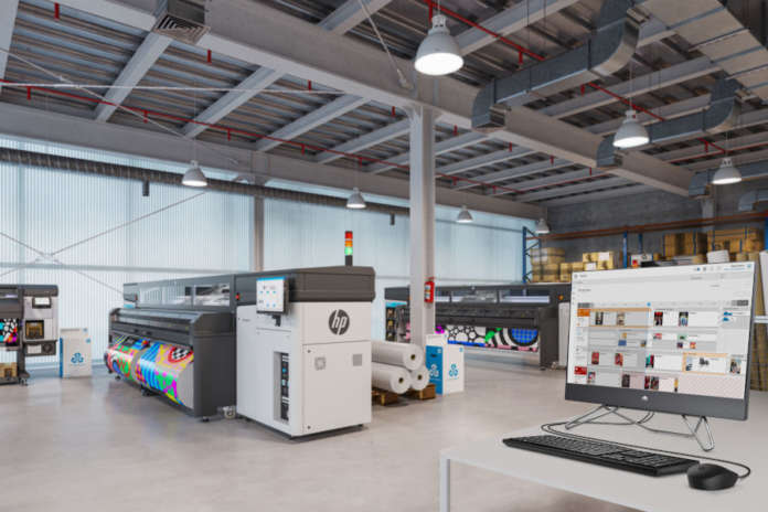 HP Latex 2700 W Product enviro 02 copy v4 copy HP