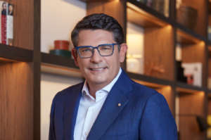 Massimo Peselli – Senior Vice President and Chief Revenue Officer, Global Enterprise and Public Sector di Verizon Business