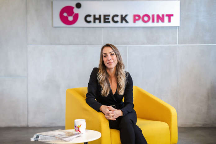 Elena Accardi Check point italia