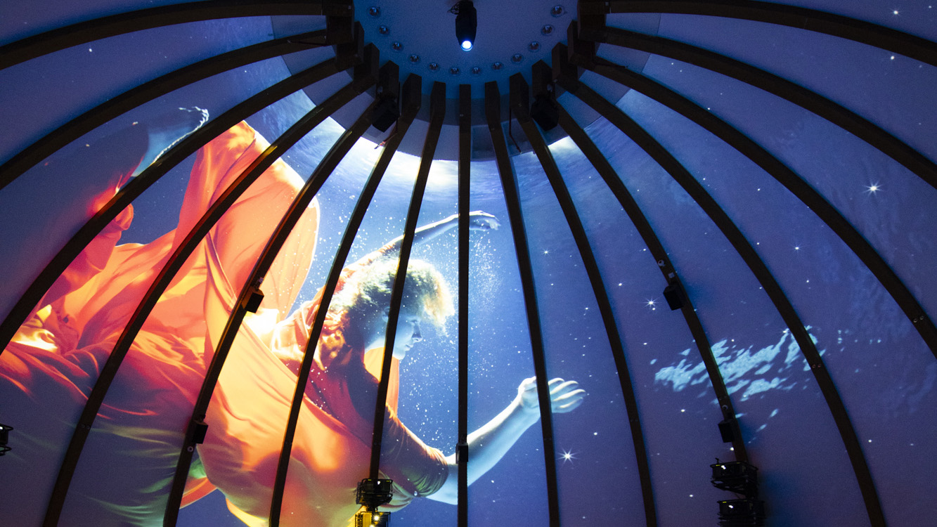 Panasonic Connect Glass-to-Glass