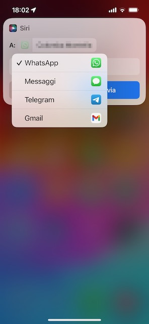 Siri iOS 17 messaggi