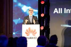 Eduardo Perone Huawei