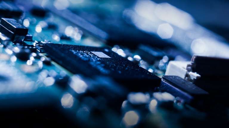 STEM electronics-pixabay