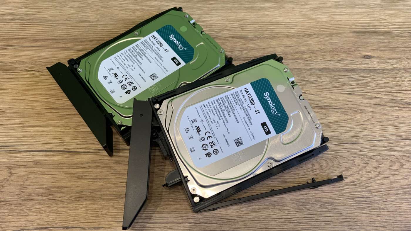 Synology DVA1622 - Hard disk