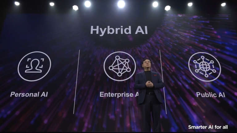 Lenovo accelera l’adozione dell’AI da parte di individui, aziende e interi settori