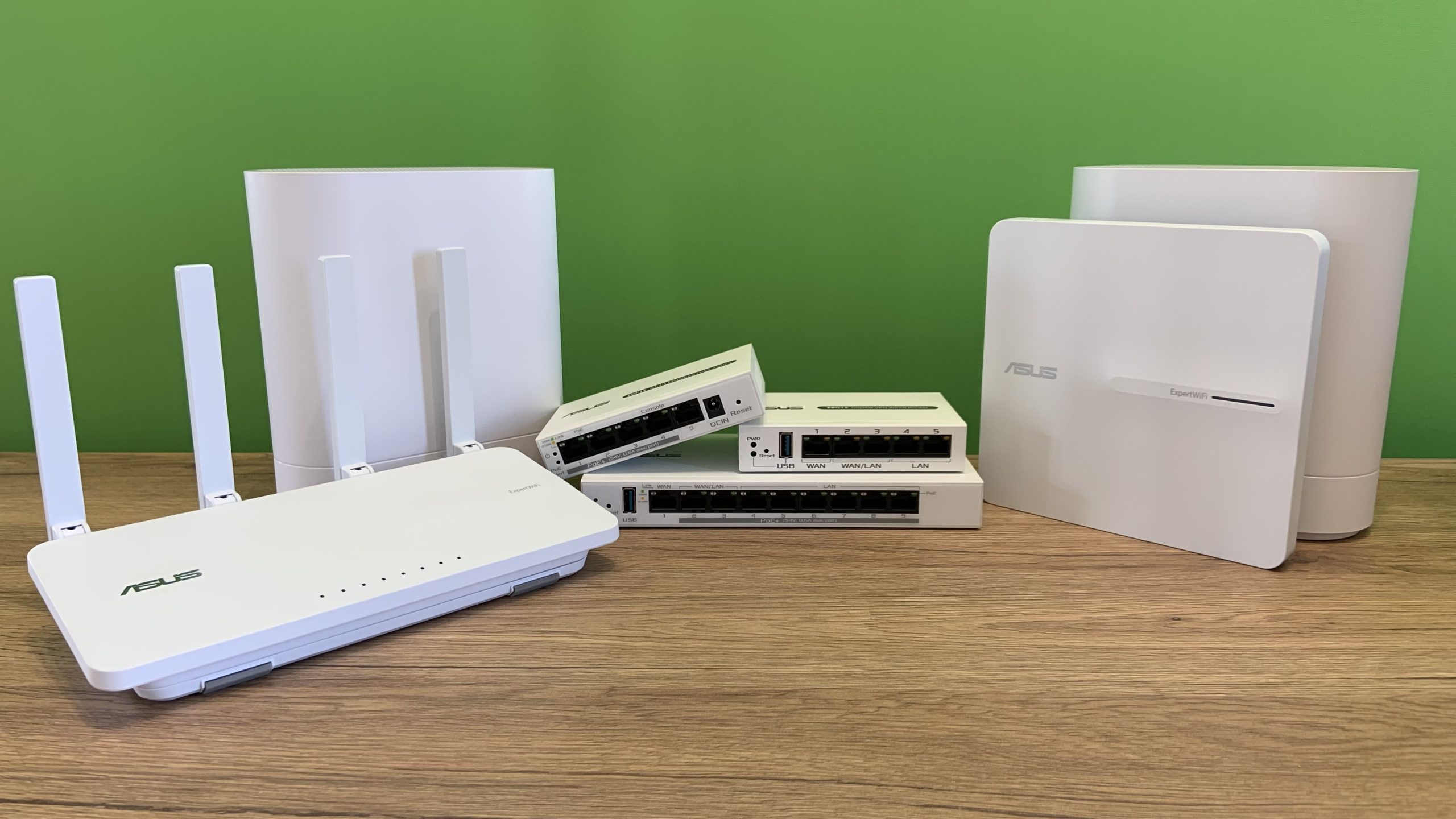 ASUS ExpertWiFi