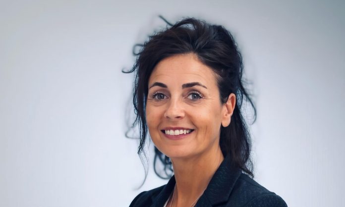 Veronica De Leo Veronica De Leo Microsoft