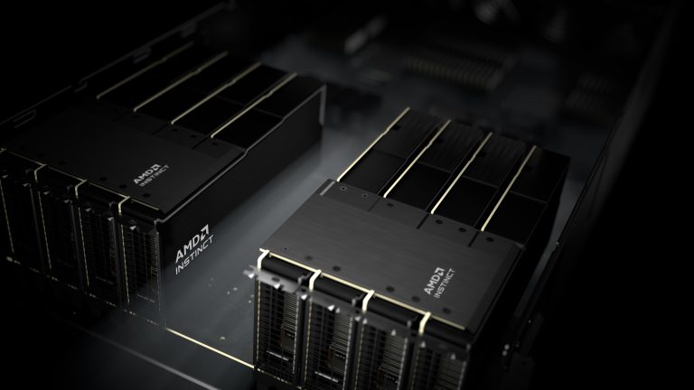 AMD INSTINCT