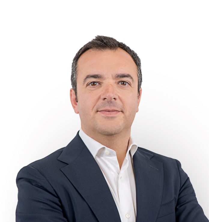 Fabio Albanini, Senior VP Sales & Operations EMEA & APAC, Snom Technology