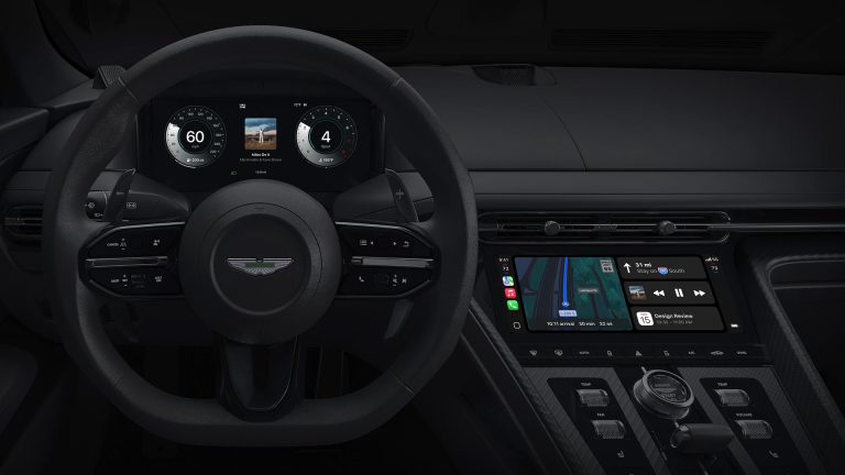 Apple CarPlay Ultra