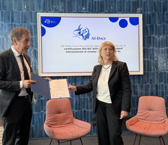 SB Italia lancia AI-Docs, prima in Italia certificata ISO/IEC 42001, lo standard internazionale per la gestione dell’AI