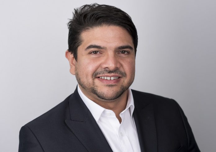 Red Hat_Ramon Villareal Red Hat - pagamenti - Ramon Villareal