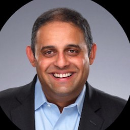 Kishan Chetan, EVP e General Manager di Salesforce Service Cloud