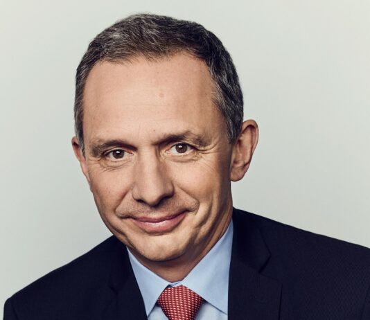 Enrique Lores PayPal