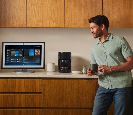 Alexa+ arriva in Italia: Amazon porta l’AI generativa nell’assistente vocale