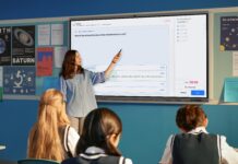 Samsung Interactive Display