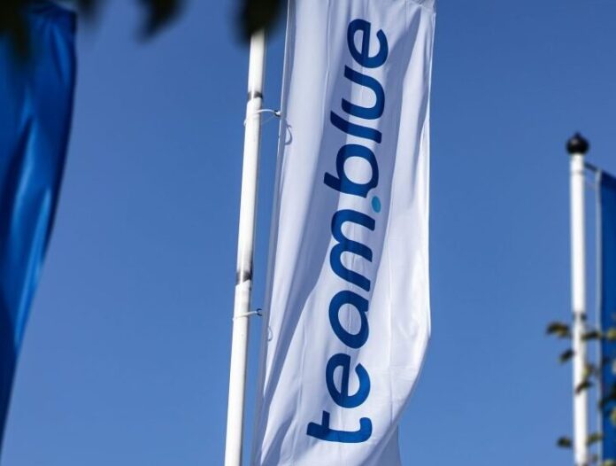 team.blue flag team.blue