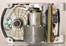 Come tenere il motore della parabola sempre efficiente interno motore della parabola