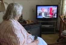 Nuovo digitale terrestre, switch-off “indolore” per le persone anziane Nuovo digitale terrestre anziani tv