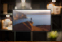 Facile 5.1 Led sostituisce cinque telecomandi Facile 5.1 Led