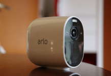 In prova: videocamera Arlo Essential Spotlight, la casa sotto controllo Arlo Essential Spotlight